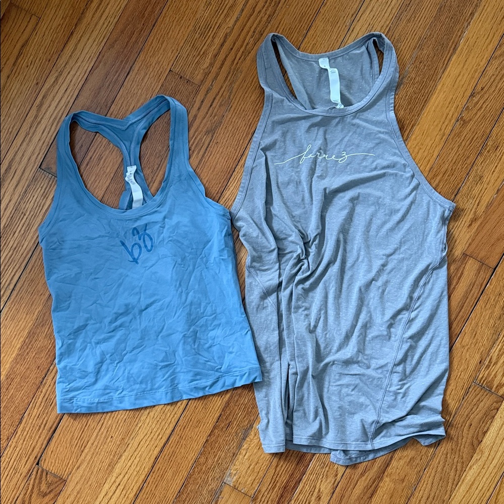 Barre3 x Lululemon Women's Tank Tops - Blue and Gray
